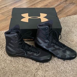 New Men’s UA Highlight MC Football Cleats